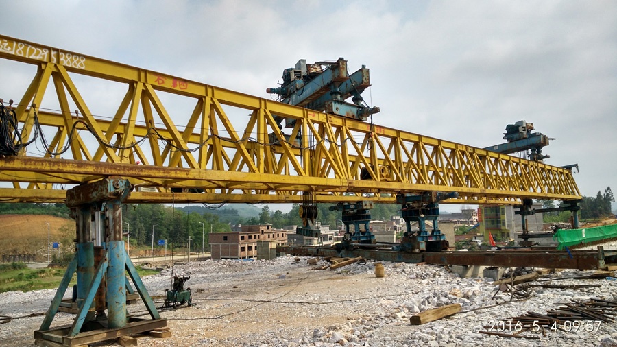 架橋機(jī)安全監(jiān)控管理系統(tǒng)現(xiàn)場(chǎng)安裝案例